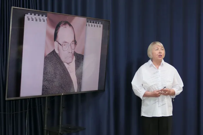 Надежда Артемова издала несколько книг Сергея Конина